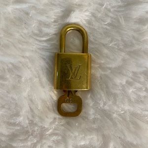 Authentic Louis Vuitton lock and key #319